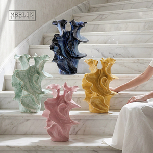Merlin Living Handmade Ceramic Vase Glazed Modem Vase Decoration Wedding Flower Vase Chaozhou Ceramic Factory OEMODM