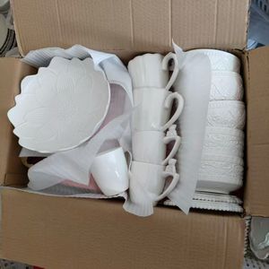 White Embossed Ceramic Tableware
