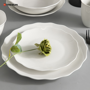 Fancy French Party Ceramic Cheap in Bulk Flat White Dinner Plates